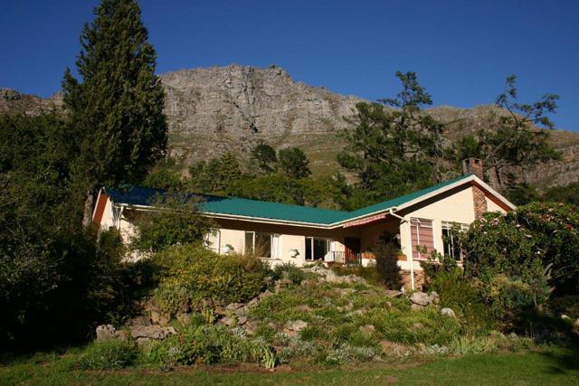 Kierie Kwaak Self Catering Villa Stellenbosch Bagian luar foto