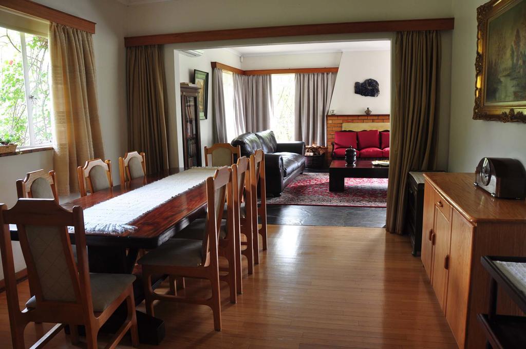 Kierie Kwaak Self Catering Villa Stellenbosch Bagian luar foto